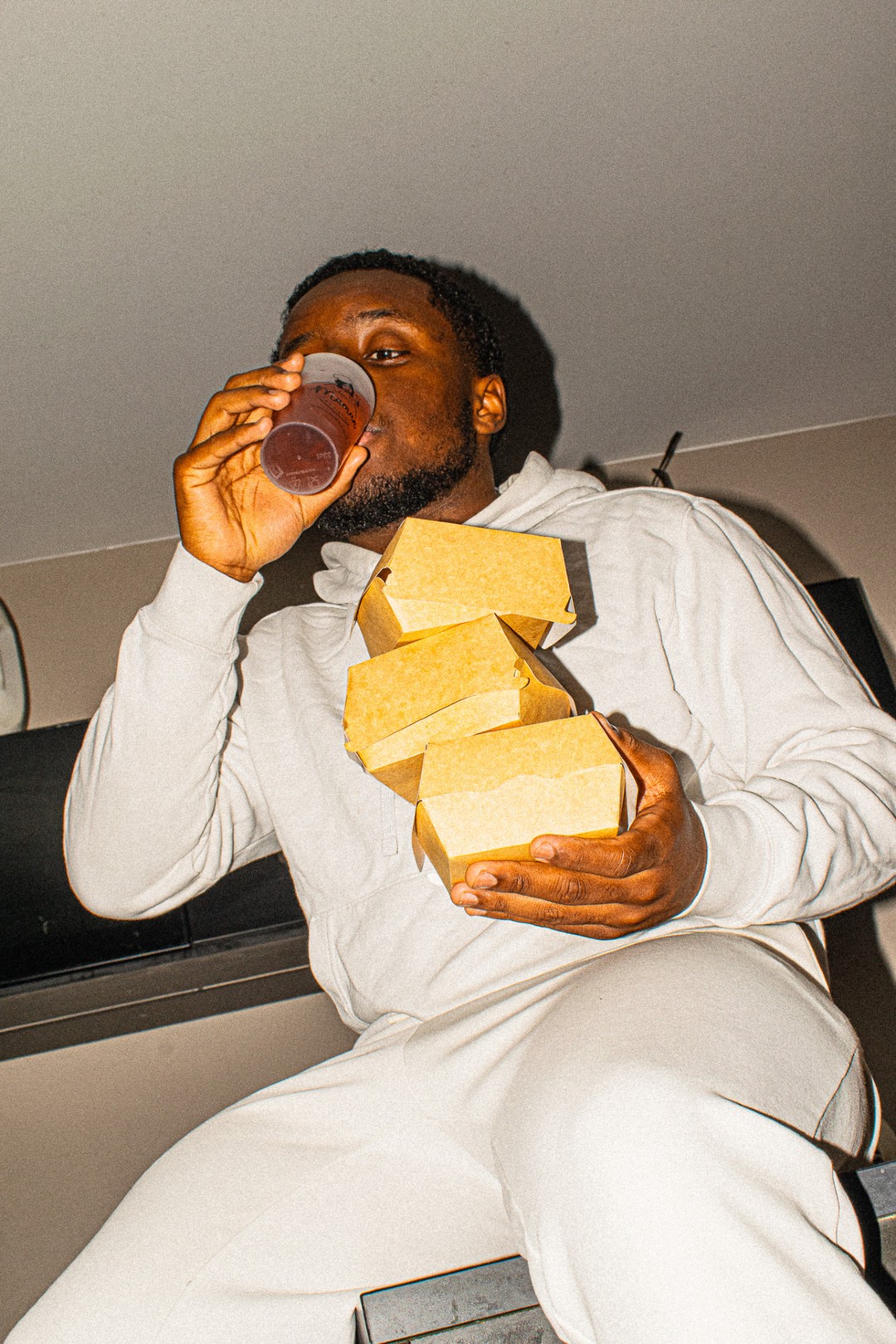 C’est ça le mood merci maman ! 🔥🤩
Ici, on régale les gourmands tous les jours ! Que ce soit pour un dej express, un dîner entre potes ou un brunch en famille, il y a toujours une bonne raison de venir se régaler. 😋
💫 Au resto comme à la maison !
📍 68 route de Roissy, Tremblay-en-France
#brunch93 #restaurant93 #bonnesadresses93 #restauranthalal