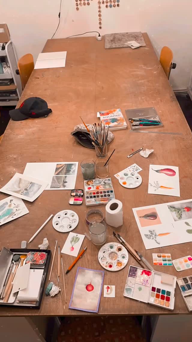 trop belles ces aquarelles ! en 1h…bravo !
.
#urbafab #coursdedessin #aquarelle #painting #atelieradultes #atelierscreatifs #pourvous #loisircreatif #dessinaquarelle #marseilleaquarelle #aquarellelegume #aquarellepaysage