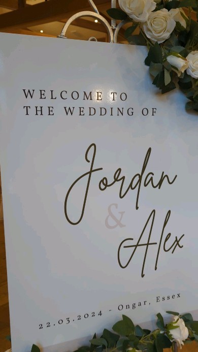 Our NEW Ceremony Layout @mulberryhousehotel
If you are getting married at the wonderful Mulberry House please get in contact to discuss the Mulberry Suite Ceremony Set Up.
Giving another gorgeous ceremony area and room to capture all the special moments.
#essexceremonies #civilceremony #weddingceremony #essexwedding #essexweddings #tjdesignergroup #tjdesignerweddings #coveritweddings #coverit #marriage #essexweddingdecor #WeddingStyling #weddingday #ceremony