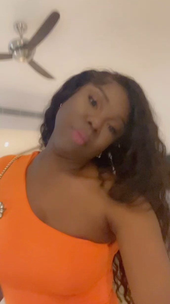 📍 Dubai, UAE 🇦🇪
Hair is everything! Come get yours @voguecrowns.
Client: @ladynerisa
VogueCrown.com
#VogueCrown #VogueCrowns #BlackGirlMagic #VogueCrownMagic #HairExtensionCompany #VirginHair #100%HumanHair #Wigs #Bundles #Closures #Frontals #bodyLoose