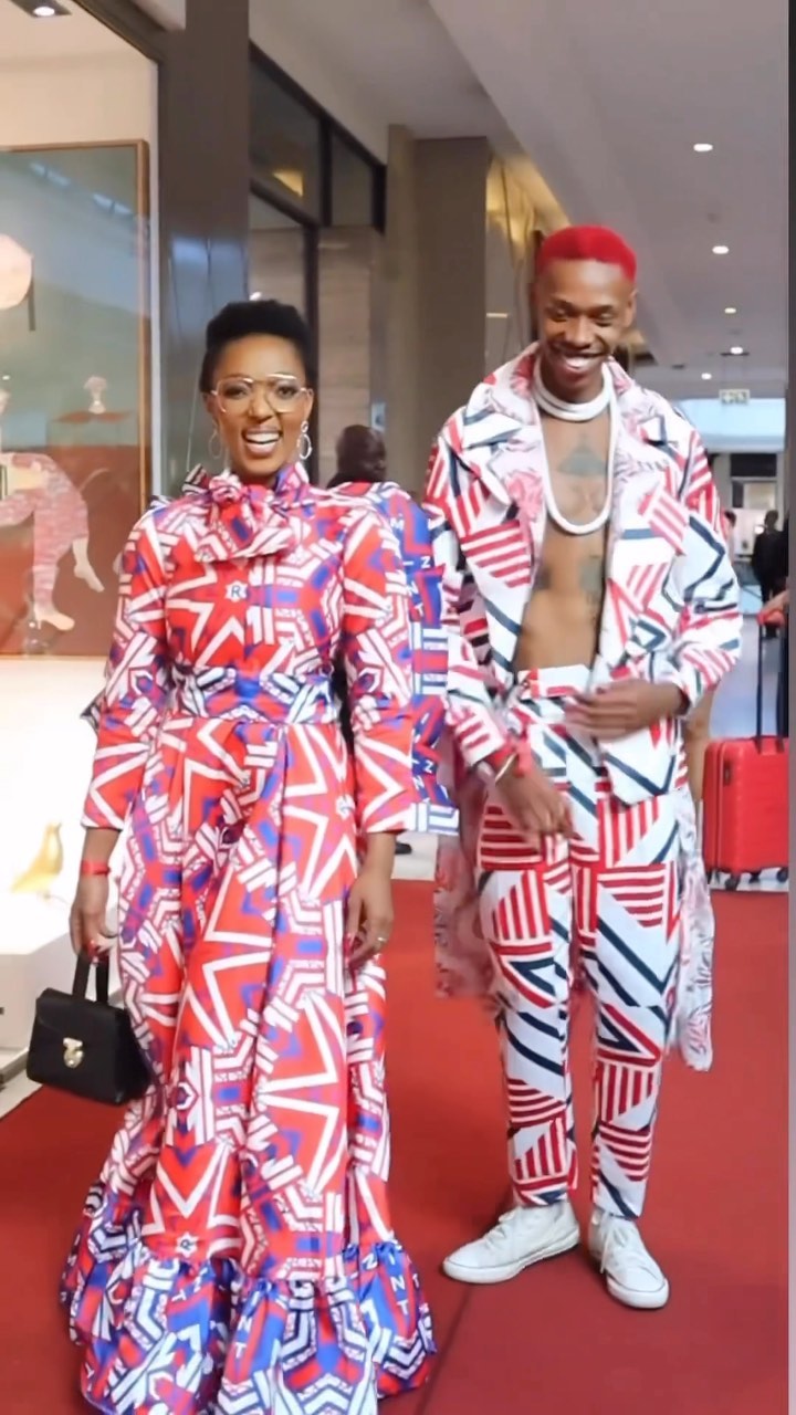 @pabimoloi looking glam at the style awards 2023 โจโฅ๏ธ๐๐พ
Earrings by Tessa Design
