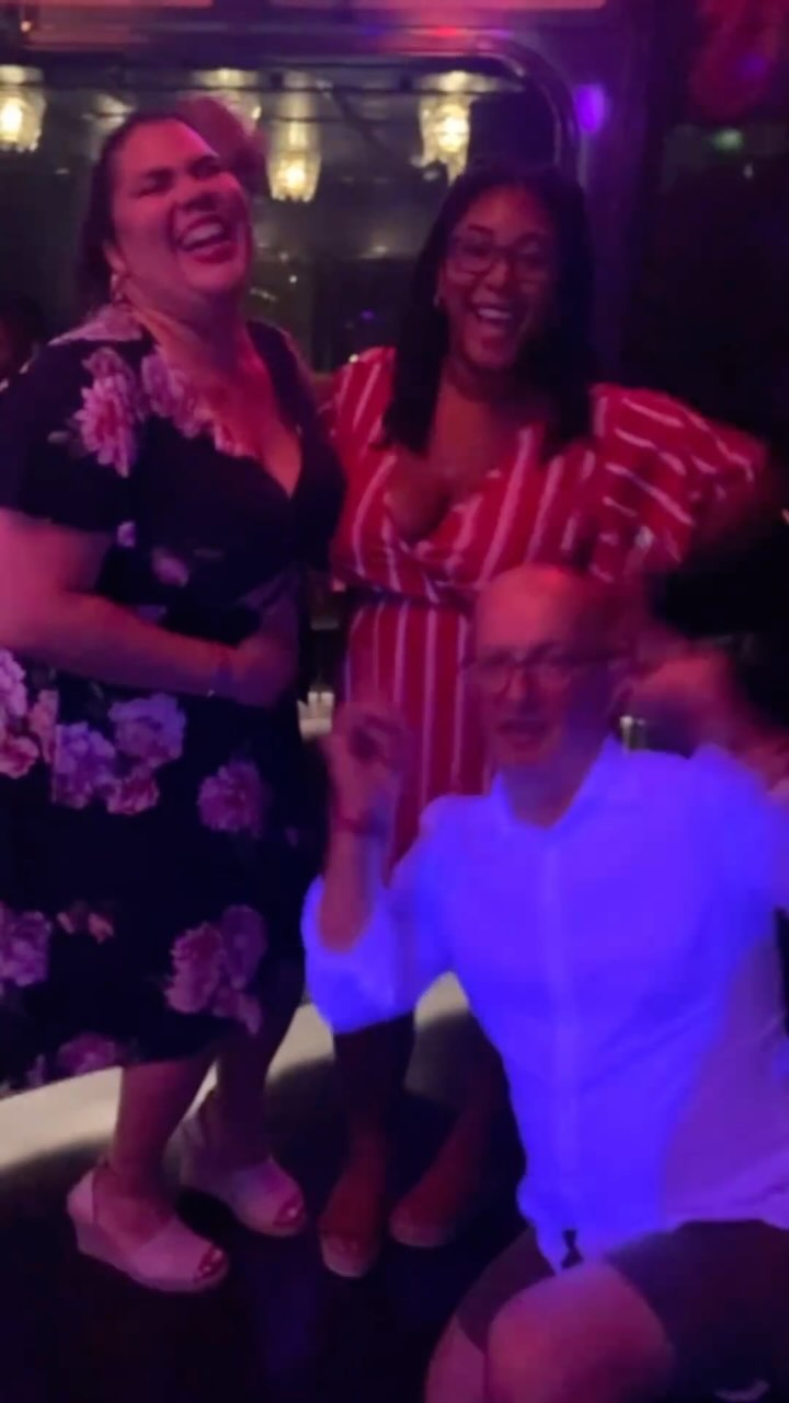 Want to cruise with us? 🛳️ Here’s your chance! Experience the ultimate adults-only playground with Virgin Voyages! 🤸🏽♀️🕺🏽No kids, no curfew, just pure bliss. Get ready to let your hair down, embrace the night, and live life to the fullest! 🤪
🗯️WHAK Travels origin story loading 🔜👀
#VirginVoyages #AdultsOnly #WHAKTravels #wanderwrighttravel #travelwithkenh