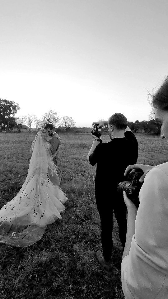 BTS Vibes! From The Weekend.
Couple: @shanzdean jak_es91
Venue: @thelakesidevenue