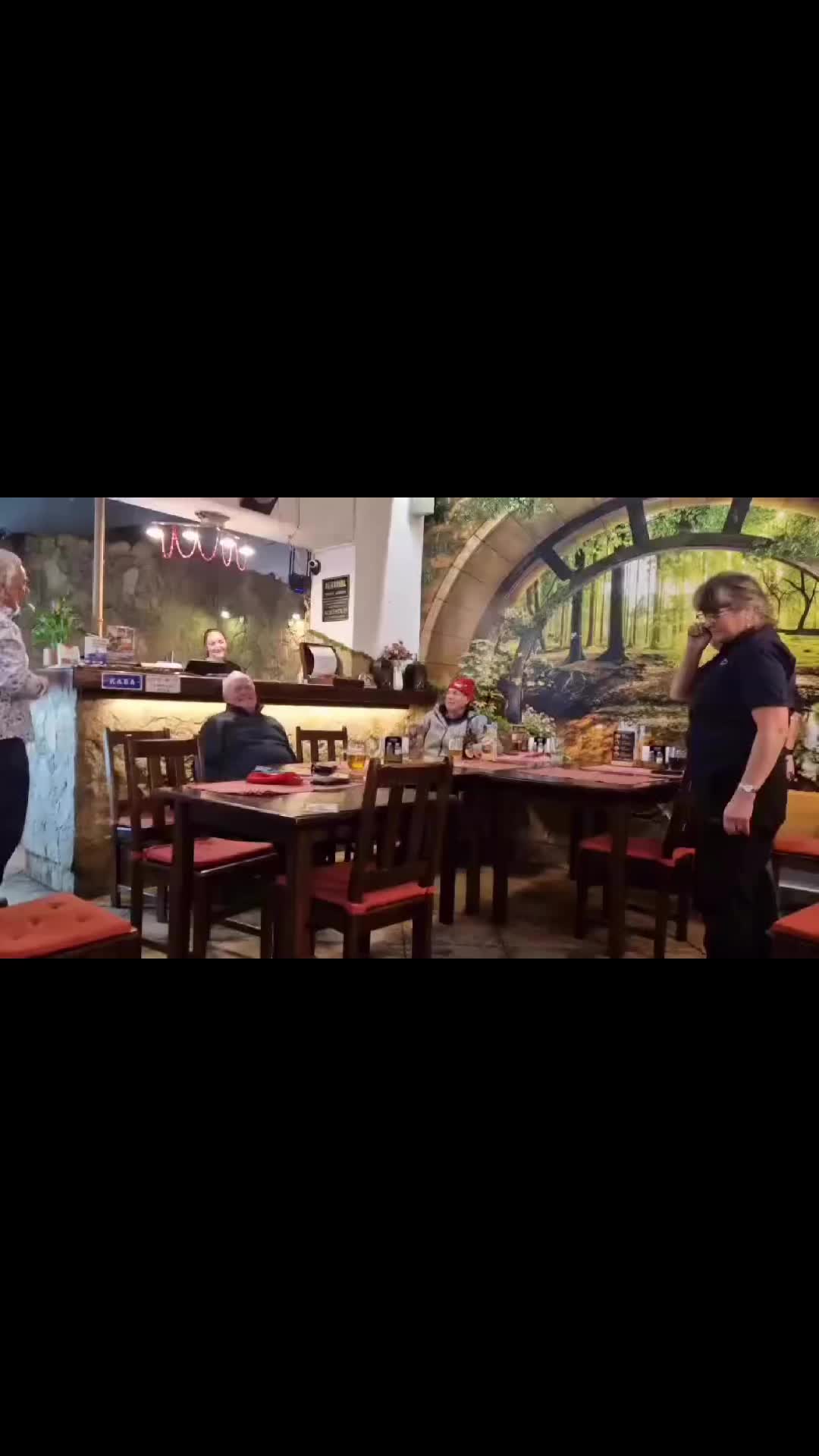 How many crewmates does it take to arrange a table?