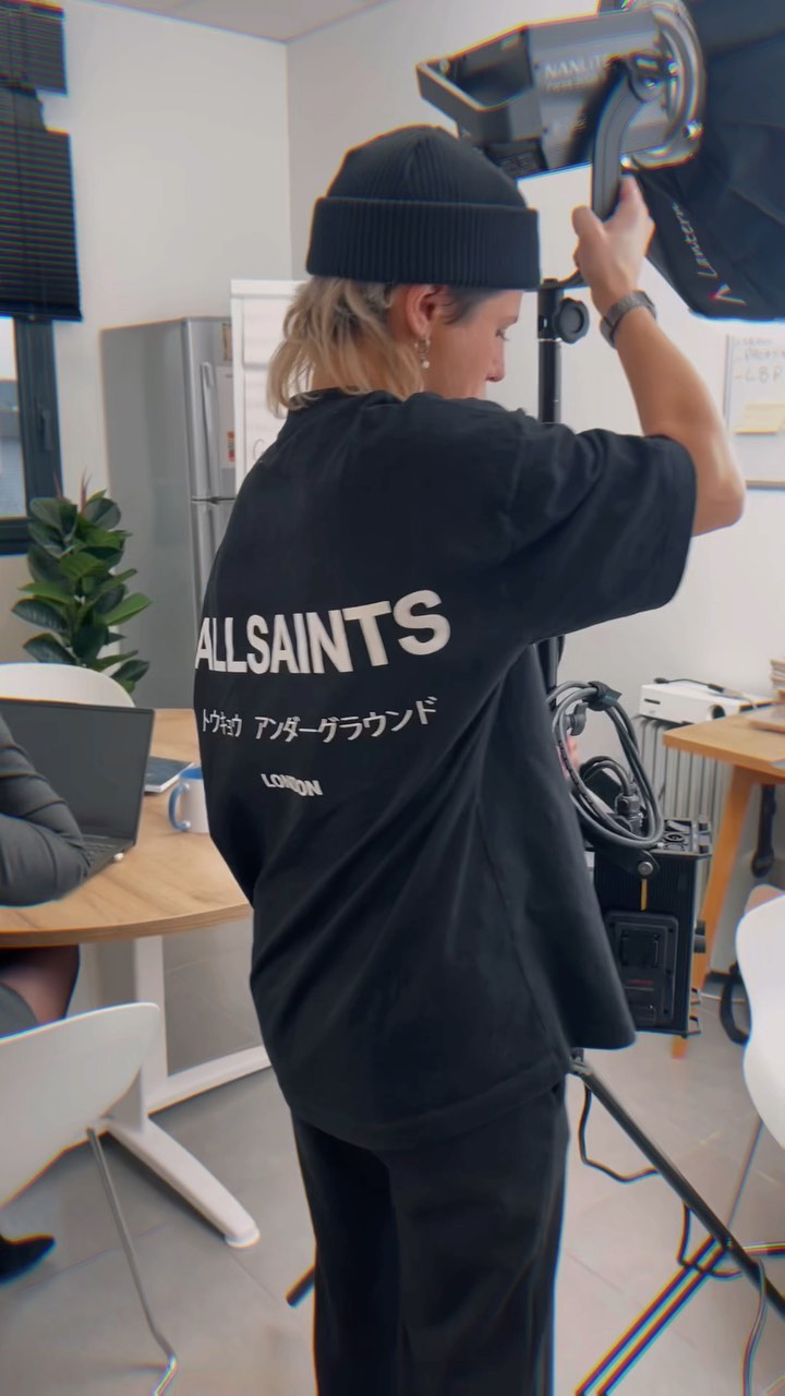 Une journée de shooting avec @azl.agency 🤩
Un bonheur de travailler ensemble sur ce projet !! 🫶
#backstagephoto #shootingphotography