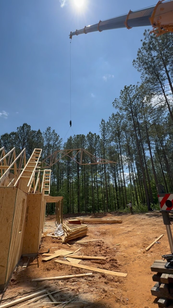 A lot can happen in 6 days 🏗️ 🏠
So excited about this one!