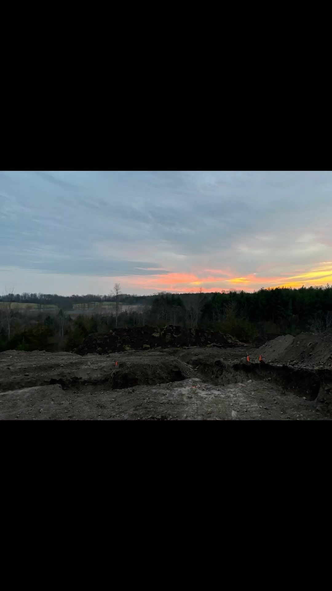 Beautiful peaceful morning for the beginnings of this incredible custom! This home is situated in the most tranquil location, surrounded by the rolling hills of Stirling-Rawdon. Let the build begin! 🍁🍂#custom #homebuilder #views #sunrise #stirling #ontario #canada