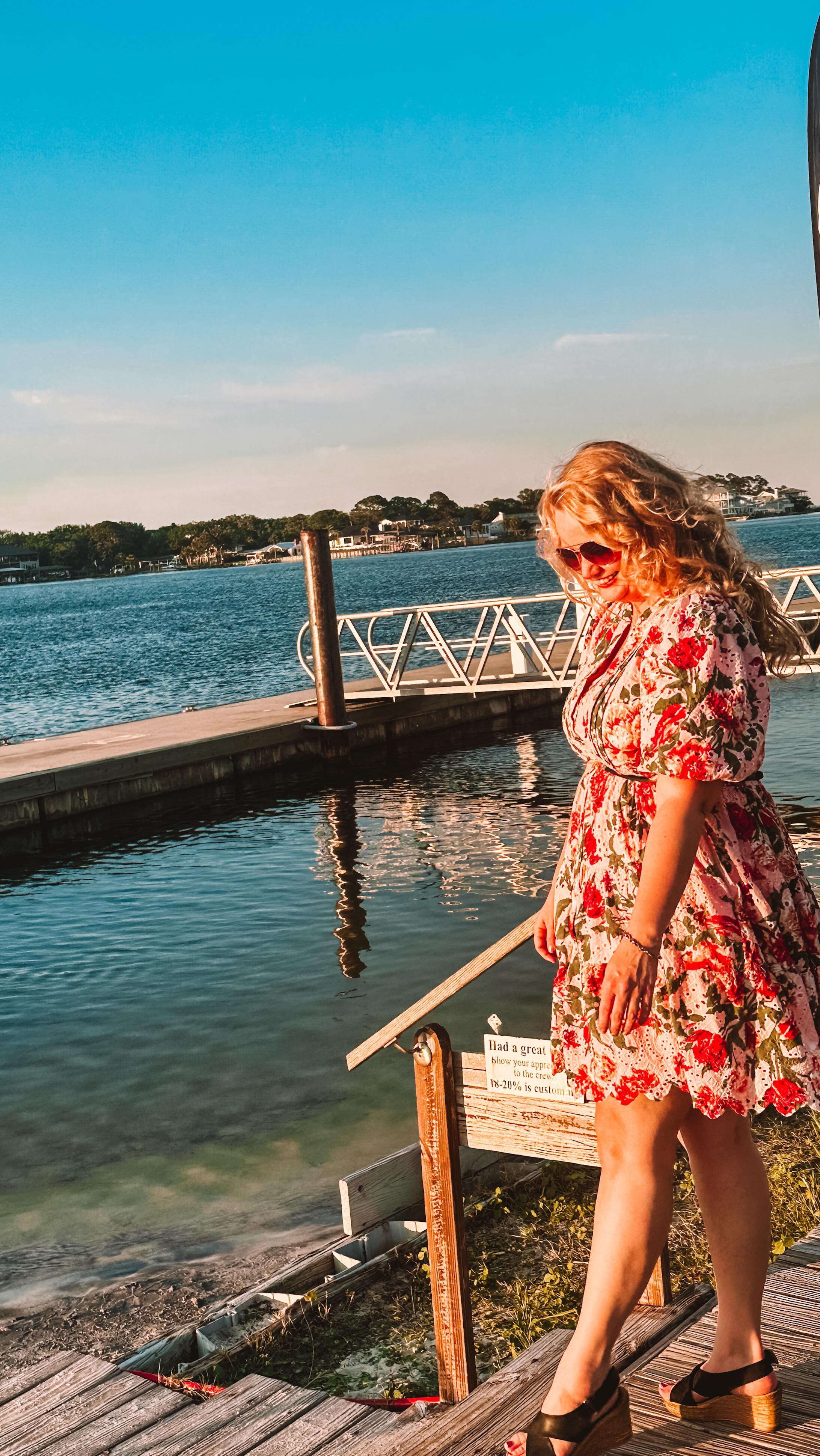 Another month done and in the books. Finished my first semester of my masters degree, saw friends move away, tried new games and restaurants, picked countless berries, made time for the beach, baked some many cakes, and plenty of time at work and in textbooks.
#anothermonth #slowandsimpledays #daybyday #junerecap #beautyintheeveryday