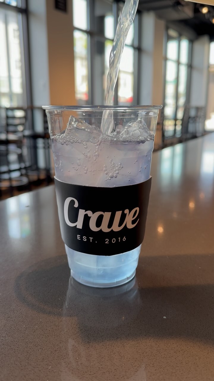 Iced blue pineapple tea lemonade! #cravethis