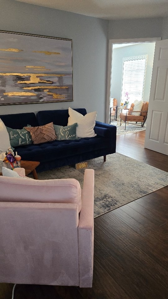 Take a little tour with me of the new office!