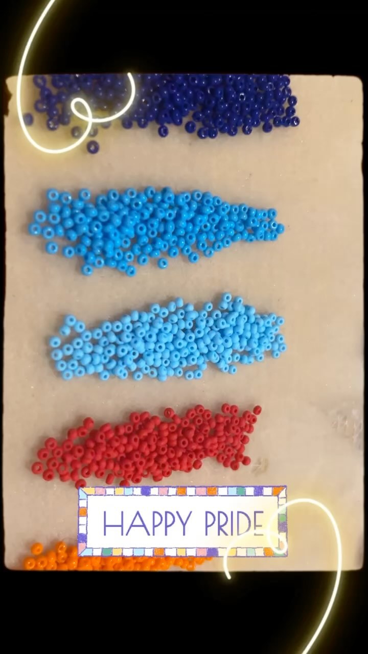 I heard it was PRIDE month!! Waistbead loading….
🏳️🌈🌈🌈🦄🏳️🌈🏳️🌈🌈🌈
#pride #loveislove #june