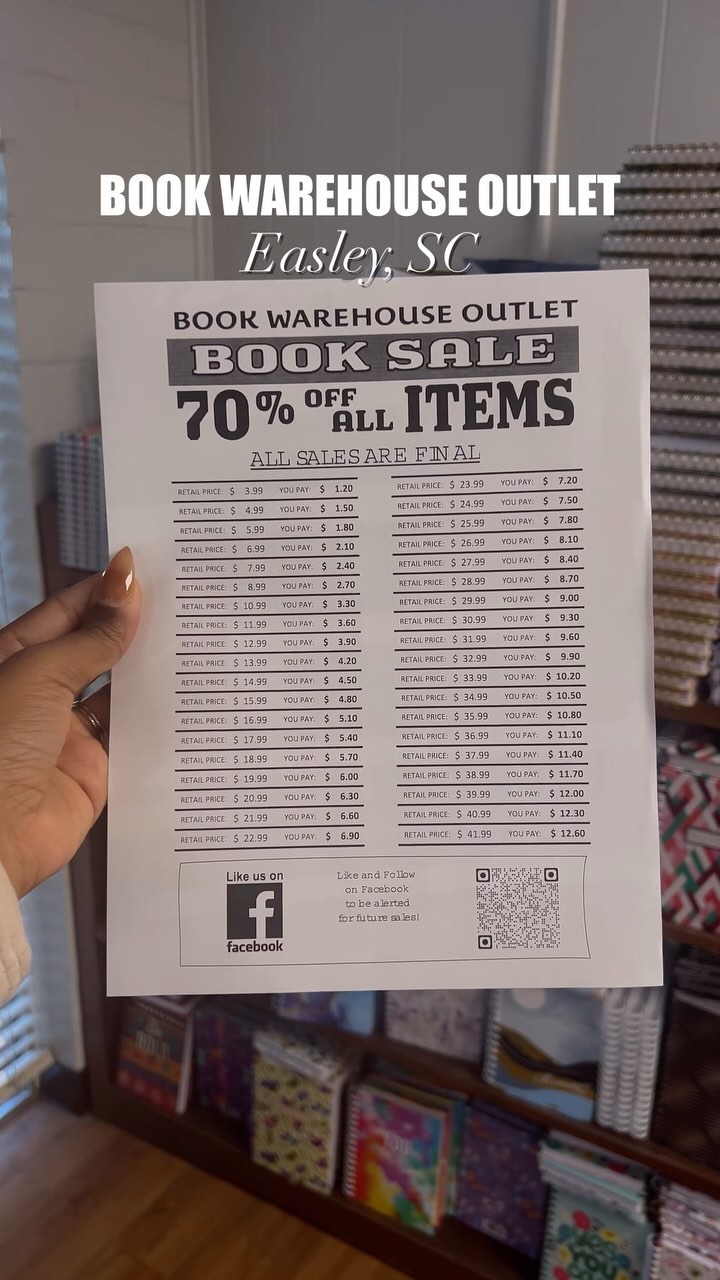 Bookish field trip to the @bookwarehouseoutlet with @leekasbookishbehavior #bookstagram #books #bookwarehouseoutlet #booklover #booknerd #bookaddict #bookaholic #bookcommunity #booktok