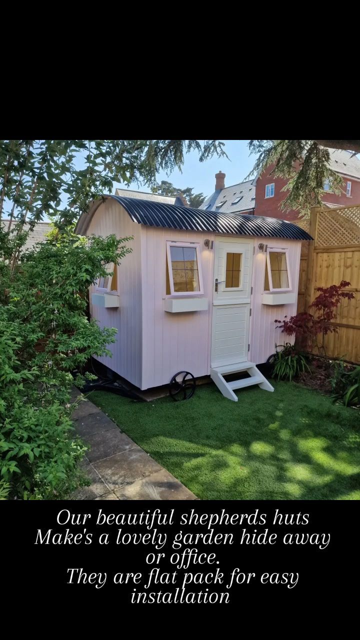 Our special huts can be personalised and made bespoke to your needs.
They are flat pack to make installation easy and ideal for the smaller gardens.
#shepherdshut
#gardenliving
#garden
#gardenroom
#gardenwriting
#gardenoffice
#gardendesign
#London
#cotswolds
#home