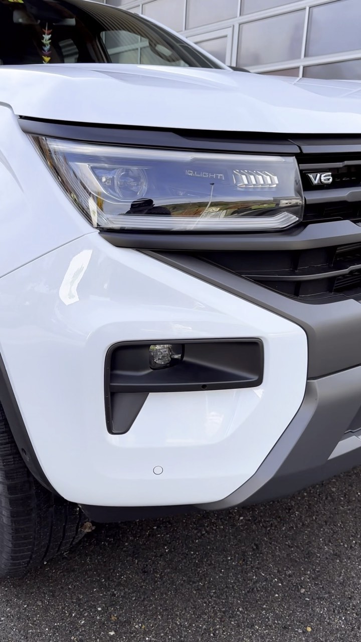 new projects are coming! stay tuned✌🏼
#newamarok #vw #pickup #cabin
#handmade #switzerland