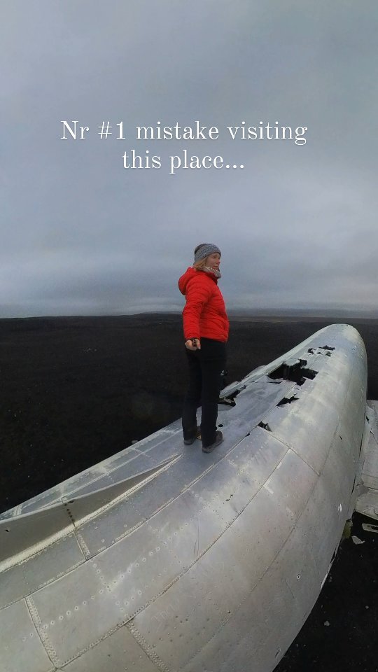 Nr #1 mistake visiting this place for the first time...
1. Don't go 🥹😉
2. Go when everybody else is going between 8am and 6pm. There are so many other hours with full daylight in icelandic summer ⏰️🪻🔅
See more tips for an amazing trip in south iceland in my blog 🔗https://www.adventureinspirations.com/
#adventureinspirations #adventure #explore #naturelove #ideas #recommendation #travelsmarter #iceland #southcoasticeland #ringroad #summer #north #planewrackiceland #blacksandbeach