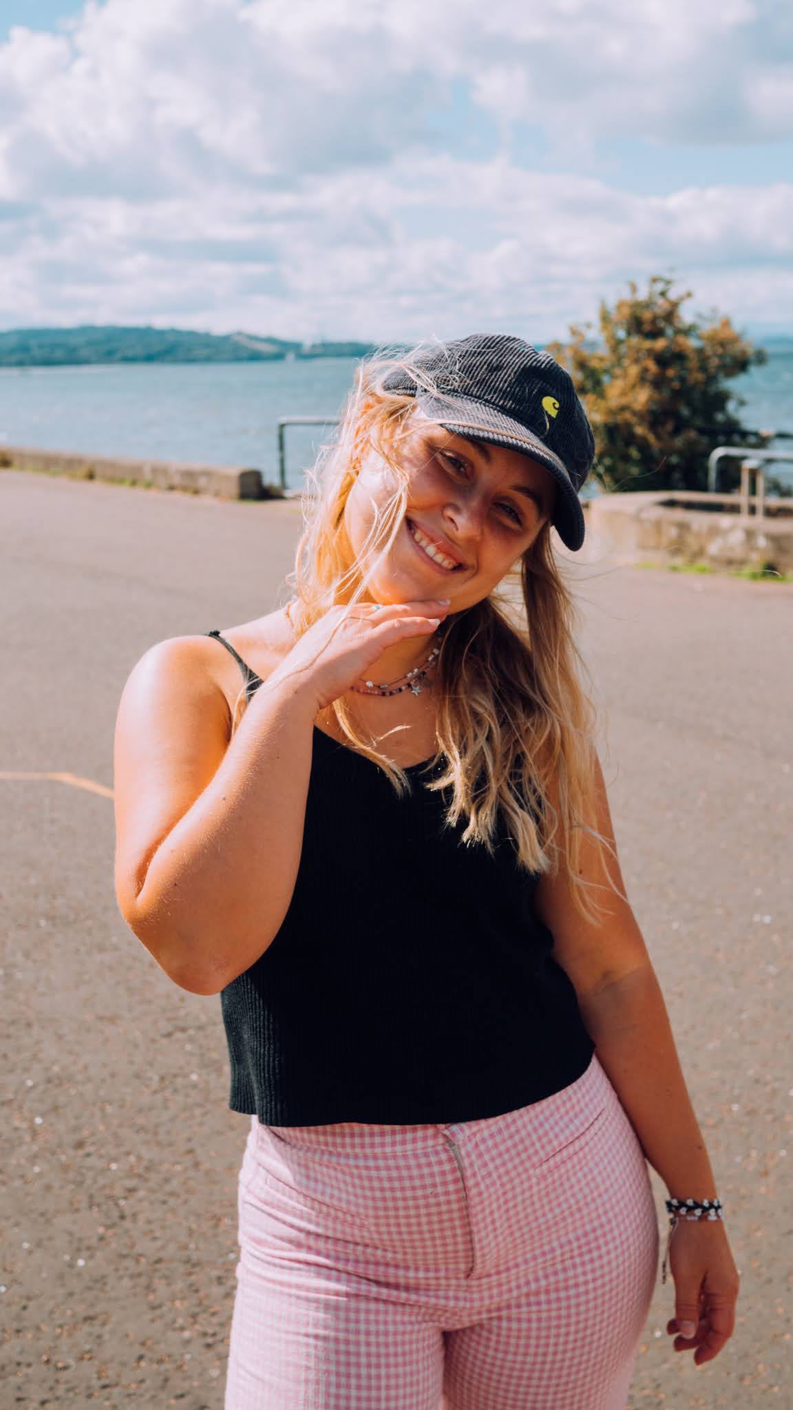 Someone said to me the other day if you could make a 1 minute trailer for your life what would it look like? So here’s my first shot 😂
So I suppose it’s not taking things too seriously, skating, yoga, music, dancing and I can 100% say I LOVE THIS CRAZY RIDE ✨
This week has been a whirlwind, I’ve had severe food poisoning which I thought was appendicitis and I’ve just twisted my ankle again of the foot I broke last year so I think the universe is saying take a moment godammit 😂
Again my social media love hate relationship strikes again so may not post again for a month or maybe tomorrow, just keeping you on your toes 🤦🏼♀️💩