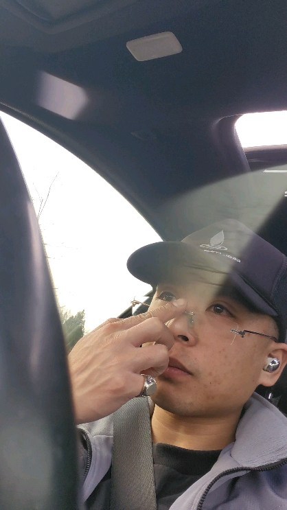 Freeze a Broken Heart Together
so it won't split apart
.
Ride alone in a coupe,
hit the push start
.
"Only You" by s2 Nati,
OUT NOW ON ALL MUSIC APPS
.
#OnlyYou #s2Nati #Estoo #RealComposition #RnB #HipHop #SurreyHipHop #LoveSong #ValentinesDay #BrokenHeart #FrozenHeart #NewMusic #OutNow #NewSong #BMW435i #Coupe #inline6