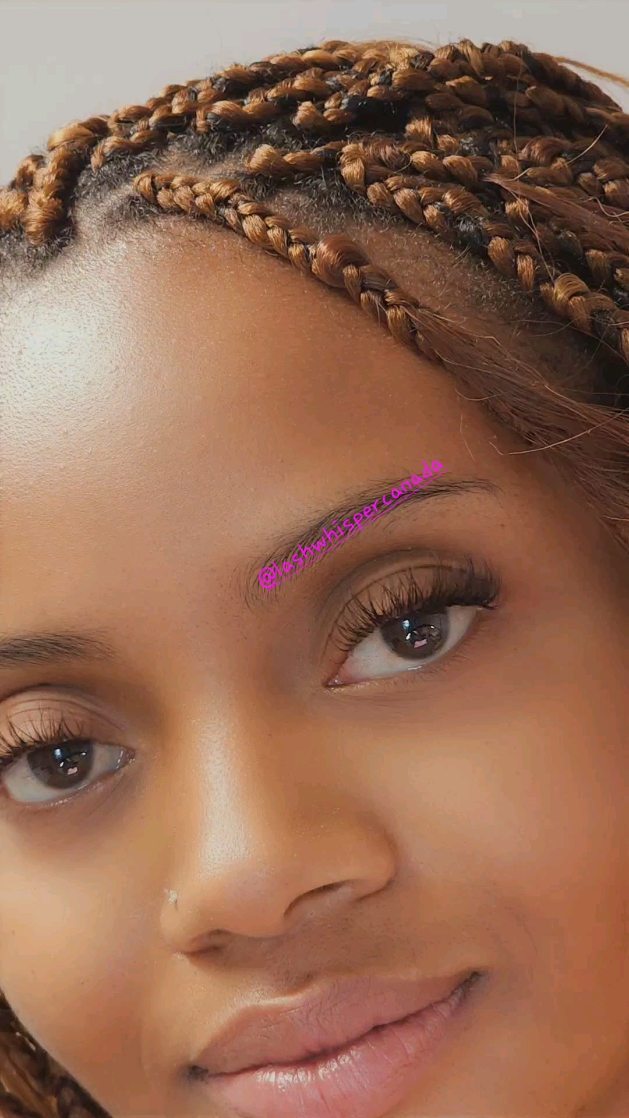 #classiclashes #naturallook #eyelashextensions #eyelashes #hamiltonbeautysalon #beautysalon #beautysalonhamilton