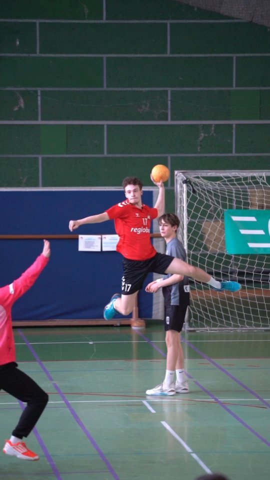 U19 Inter: @krisztian.vazsonyi 🦅
#tvsolothurn #handball #håndbold #handballschweiz #handebol #balonmano #handballmatch #handballpassion #handballworld #andebol #pallamano