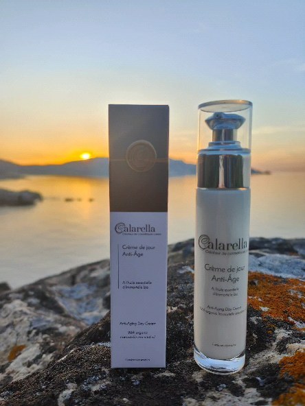 Né de la nature Corse.... Calarella !
#skincare #calarellacorsica #soinvisage #antiageingskincare #antiage #corse #corsica #peau #visage #naturel #naturelovers #soinnaturel #bio #soinbio #soinsnaturels #beaute #beauty #cosmetiquevegetal #cosmetic