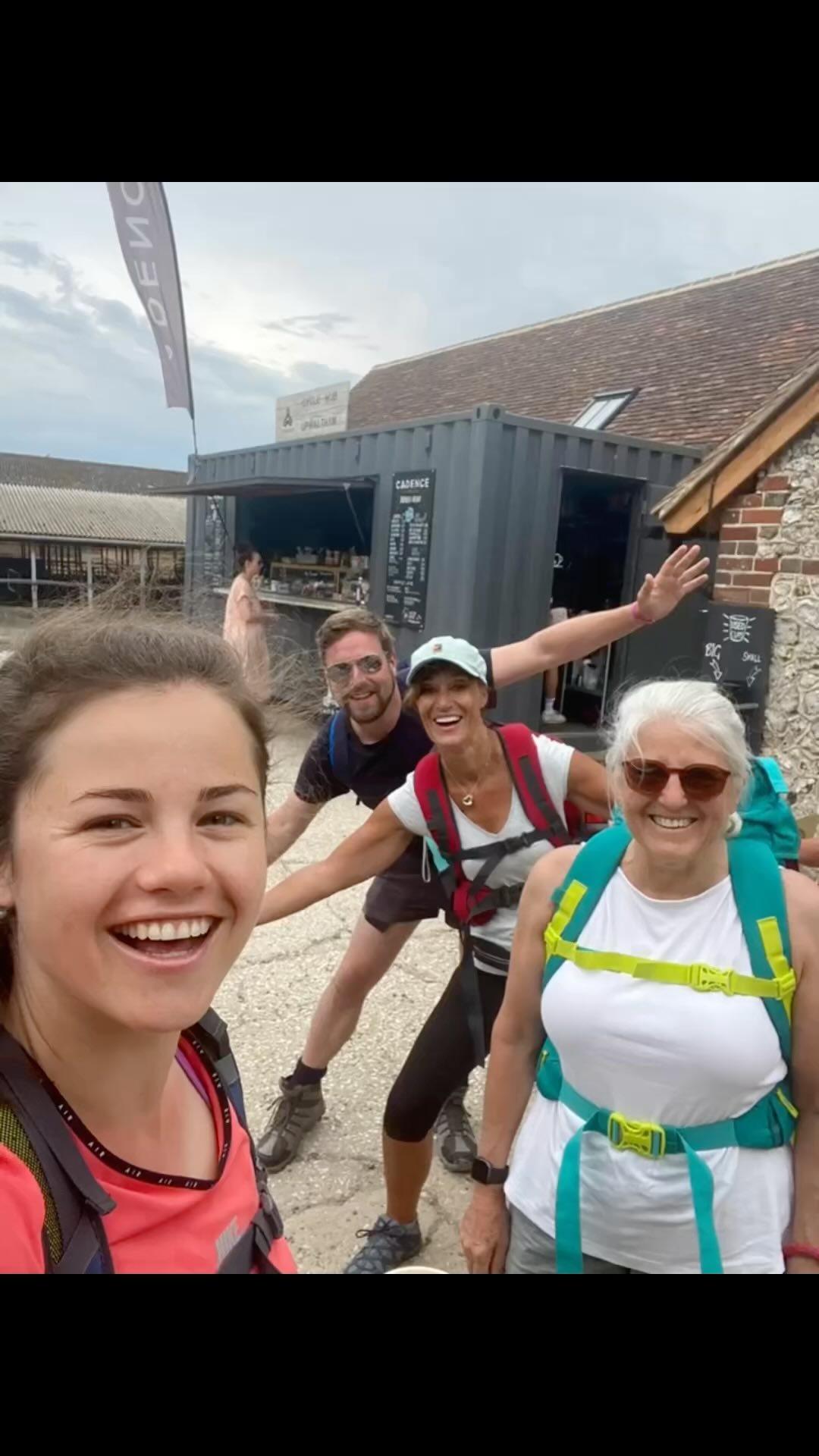Day 4 and we had all of the weather! Sun, wind, torrential rain! But a good day with many miles covered! Team work makes the dream work! @ellalindar @sarahl_t Tanya Lawson all for @riders_minds
