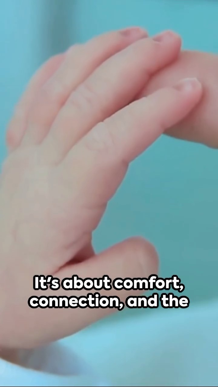 Capturing the magic of motherhood 🌟 Witness the incredible bond - when a little one knows just where to turn for nourishment. #MotherhoodMoments #InstinctiveBond #HungryBabyAlert”