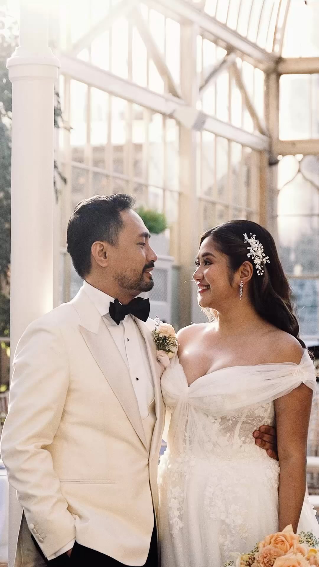 This sums up Xylle and Francis wedding last Sunday!
@tortworth_court_weddings