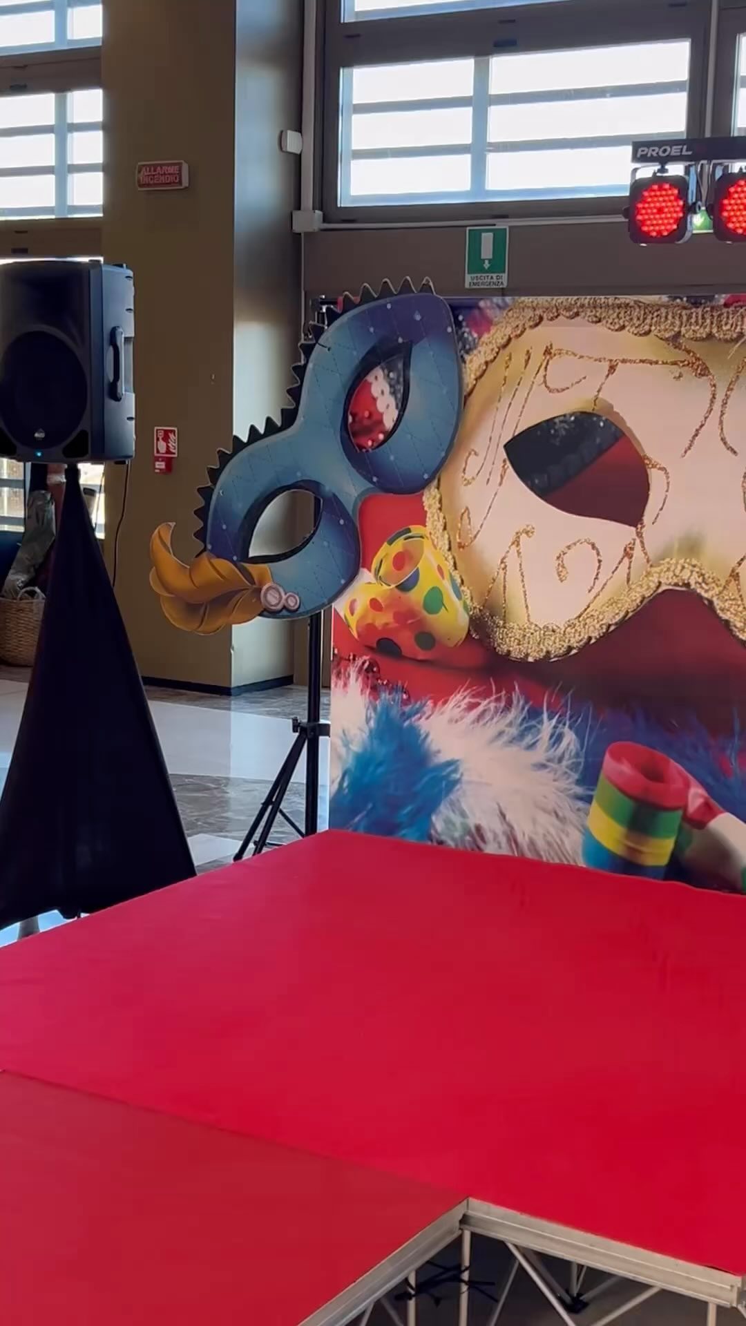 Carnival Show con Sfilata delle Mascherine a Moncalieri (TO) ! www.villageparty.it ! #carnevale; #spettacolodimagia ; #babydance ; #party ; #bimbi ; #sfilatamascherine