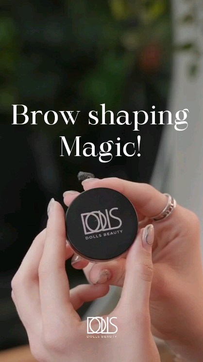 Did you know that at Dolls Beauty we have our own products, to take care of your brows at home 🥰
Shape your brows with brow wax from Dolls Beauty🤎
And check our Website with more amazing products!
#browwax #dollsbeauty #beautysalon #amstelveen