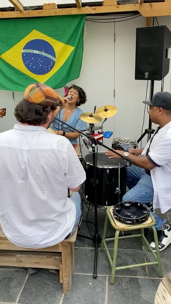 Thanks to the very talented @leavaranda , @jonathanpreissmusic , @copaseticfoundation & the band for a great gig yesterday🎙️🇧🇷🎉💃☀️