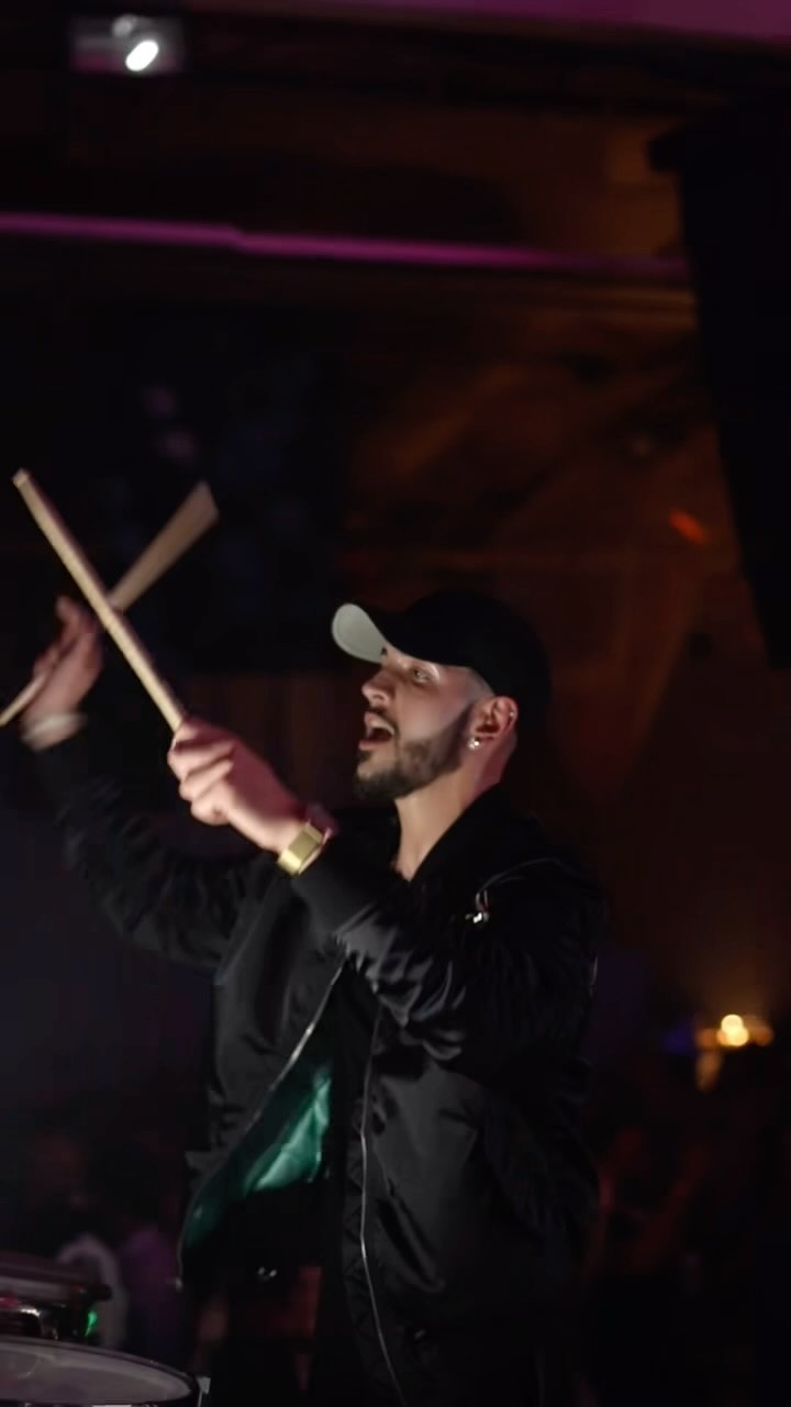 I typically surf before showtime ..
@lpmusicofficial @zildjiancompany @remopercussion