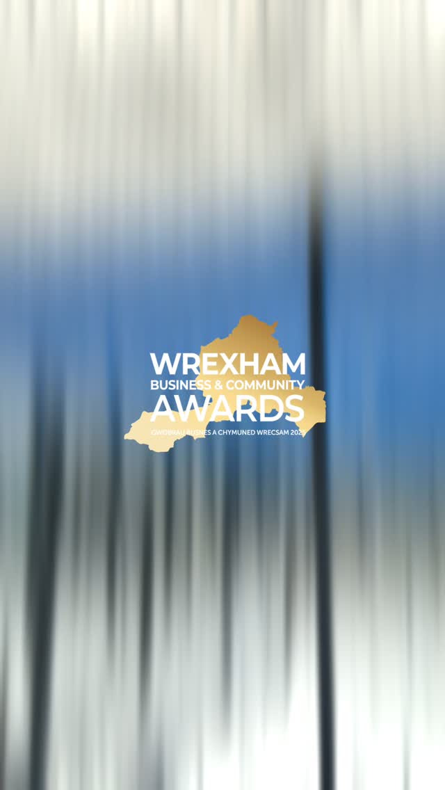 What. A. Morning! Our first ever Padel Tournament – and it won’t be the last…
A huge shoutout to all the brilliant businesses who joined us today at Wrexham Tennis & Padel Centre for our debut tournament (first of many to come…)
Top scorers of the day were Adam & Cavan from Adapt Recruitment, clocking up an impressive 56 points across their three matches – but after a fierce semi-final, they were edged out by the eventual champions.
The final saw James from Uncommon Practice and Liahll from Barclays Bank battle it out in a fantastic match – but the 2025 title went to very deserving winners:
Rich (The Fat Boar Group) & Simon (Monopoly Estate Agents)
Our very first Padel Champions. Llongyfarchiadau mawr.
Honourable mentions go to Jamie & Phil of Tango Ice Blast, who made it to the semi-finals with a strong score across the day, Sophie and Gareth our board members playing – along with Wayne, Alan, Rob and Roy, all of whom delivered standout performances on their courts.
And to those who picked up a padel racket for the very first time – thank you for throwing yourselves in with such confidence and good humour. Especially against some very competitive opposition. Next time, that trophy’s got your name on it.
Massive thanks to Wrexham Tennis & Padel Centre for being the perfect hosts. We’ll be sharing more soon on the exciting things ahead there – it’s a brilliant time to live, work, and play in Wrexham.
Now… once Katie recovers from working out those match timings…
Who’s ready for Round 2? Did someone say Padel and Pints? 🎾🍻
#wbca2025 #padel #padelcompetition #networking #wrexham