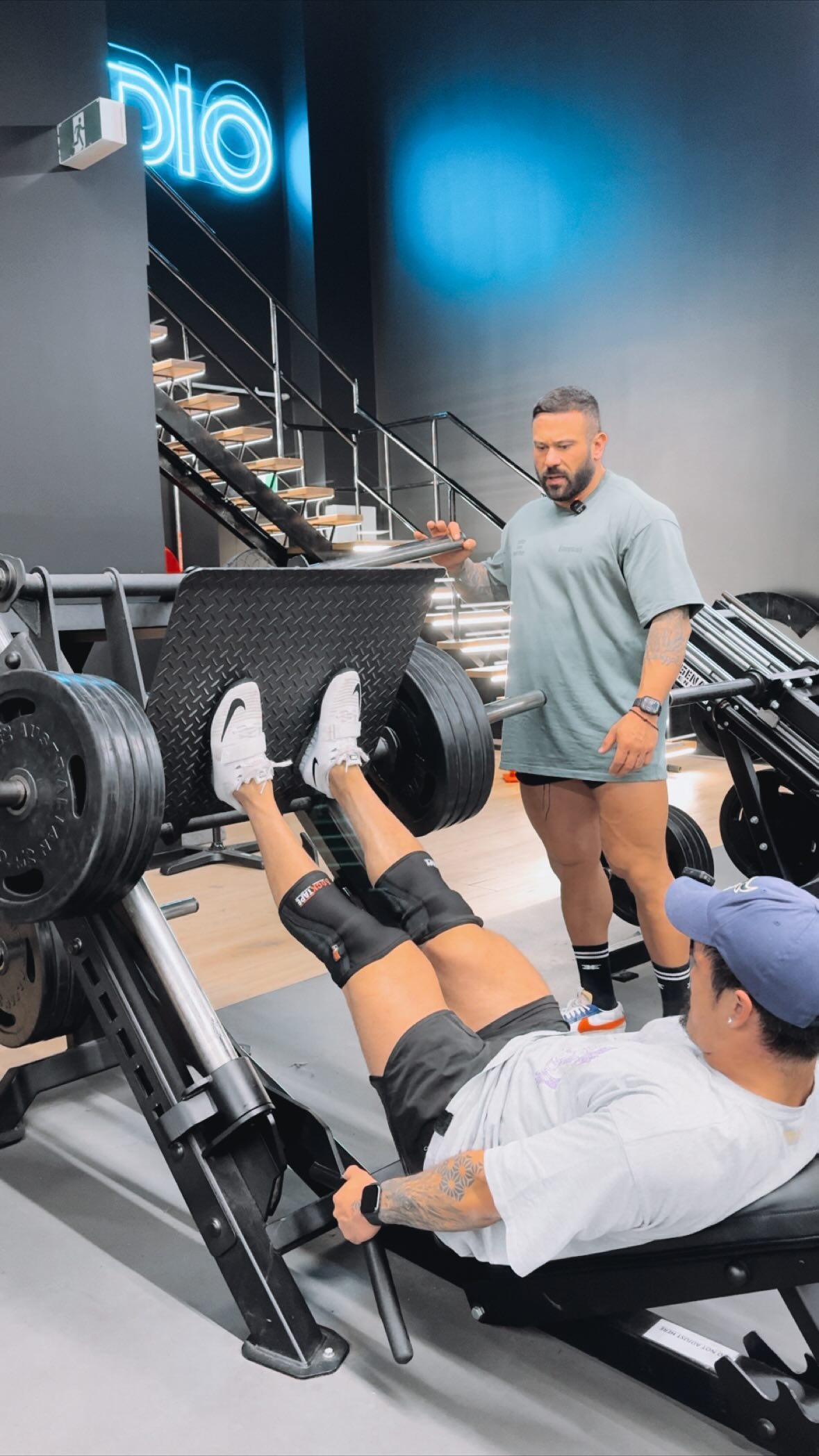 .
Leg day with my bro @fitfocus_bylouie always turns into a mix of serious training and hilarious Guido discussions. 🇮🇹
We’re getting those squats and lunges in, focusing on our Culo activation techniques.
With both our preps for the @ifbbproleagueoz Victorian Championships on September 1st, every rep counts.
Will our legs survive? Will we perfect the ultimate backside?
Stay tuned!