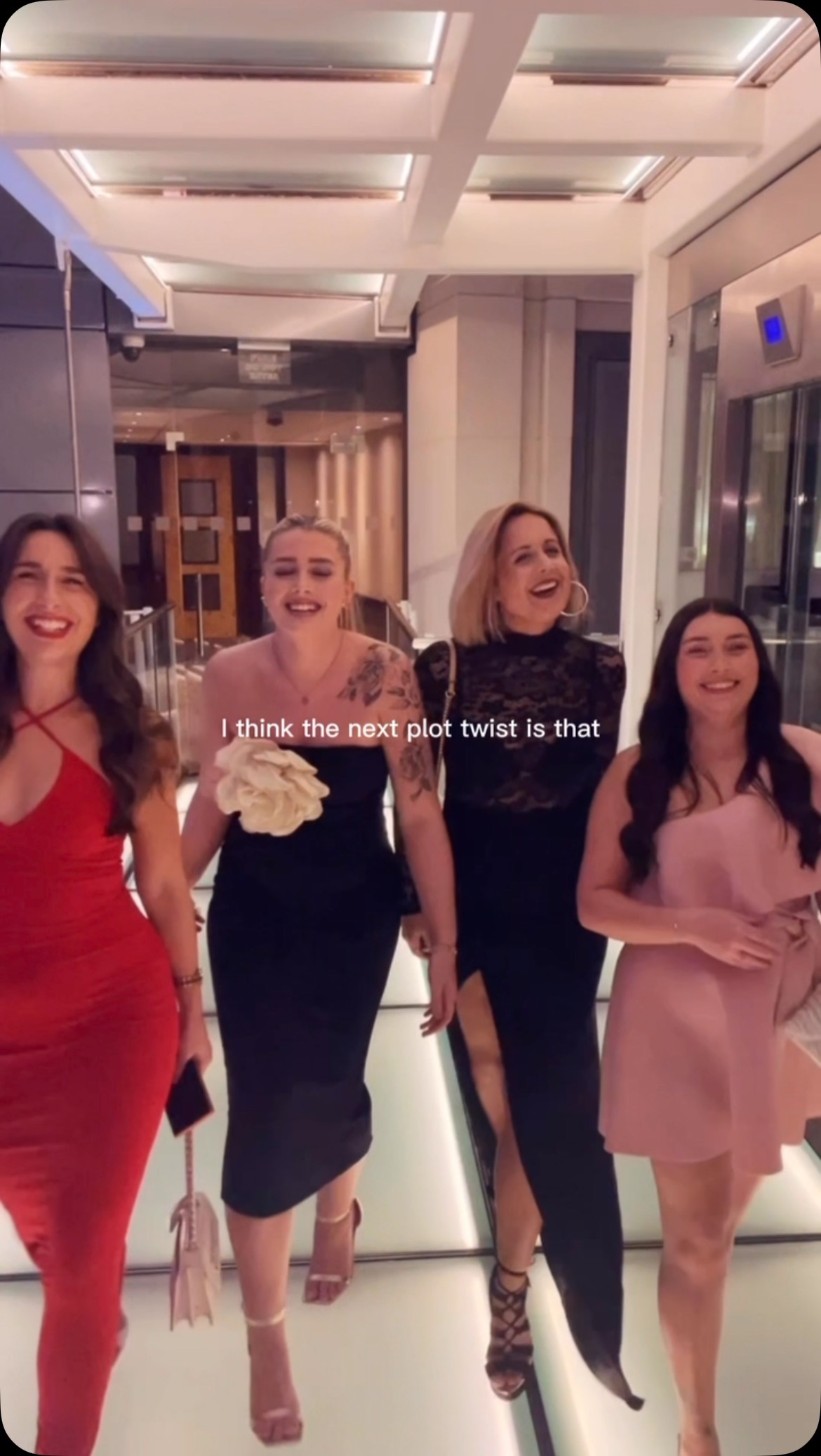 Still on a high 🏆
Our team did so well! Super proud and feel so grateful 💕
Thank you to all our amazing clients for helping us achieve our dream salon too 💕
@hairbylizevans
@hairbynicolerocks
@amysultanhair
@terrysteventonhair
@anndehghani
@hairby.jadefinch
@megan_exall_hair
@pattycakesuk
@nancymayne.laser.waxing.beauty
@ca_aesthetics_clinic
@myleeswestbourne
@bonitas_lash
@charlieward_hairstylist
@salon_awards
@lovewestbourne
@bournemouth_official
@bournemouth_official
@westbournebournemouth
#bournemouth #dorset #awardwinning #awards #westbourne #hair #hairsalon #bestsalonteam