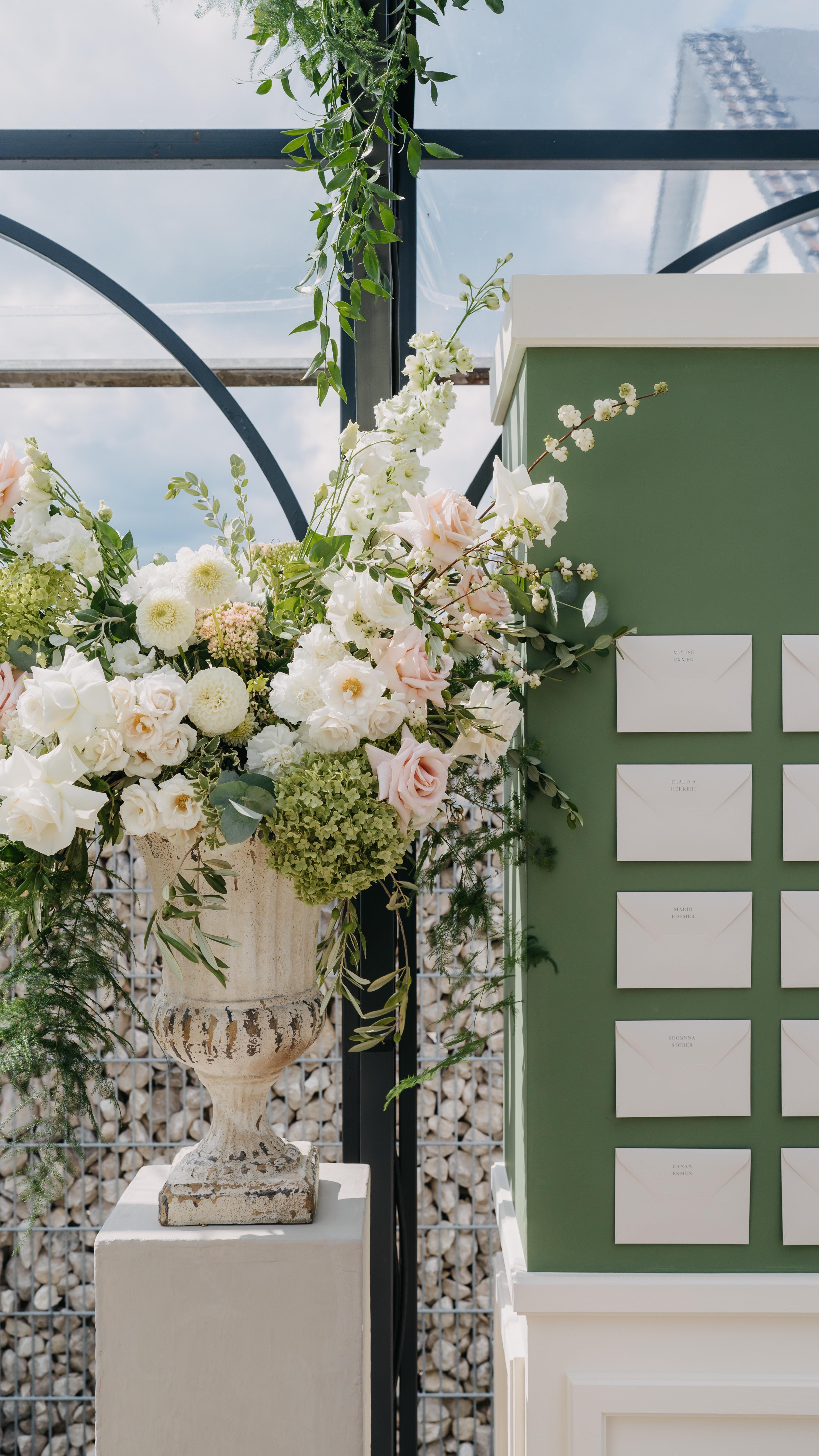 Valentinstag steht vor der Tür ❤️
Ordere jetzt hier via Instagram oder telefonisch unter 06224 - 82442 Deine Valentinstagsblumen und sichere Dir 5€ Nachlass zu Deiner Bestellung❤️
Gültig bis 10.Februar 2024
#valentines #valentinstag #love #flowers #nichtvergessen