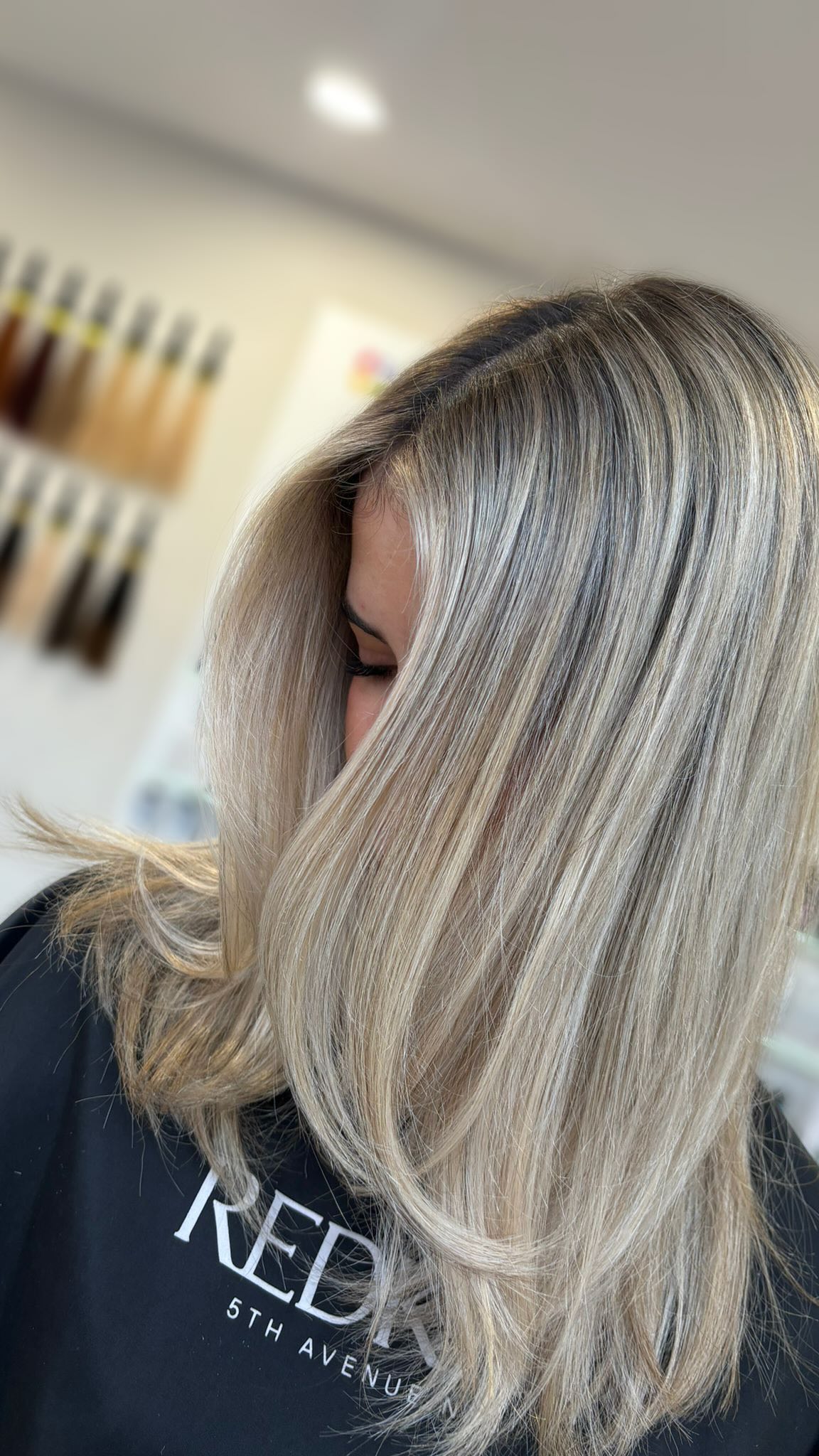 When a BLONDE OVERHAUL looks this good 😍
Using @redken flash lift bonder inside to lighten and Shades EQ to tone and soften for a beautiful Bambi Blonde 🤩
Created by @natalieblendsalon
#blendsalon #blendsalonderby #redken #derbysalon #redkensalon #redkenobsessed #redkenflashliftbonderinside #redkenshadeseq #behindthechair #redkenbtc #redkenready #redkenartist #redkeninsiders #redkeninsidersbambiblonde