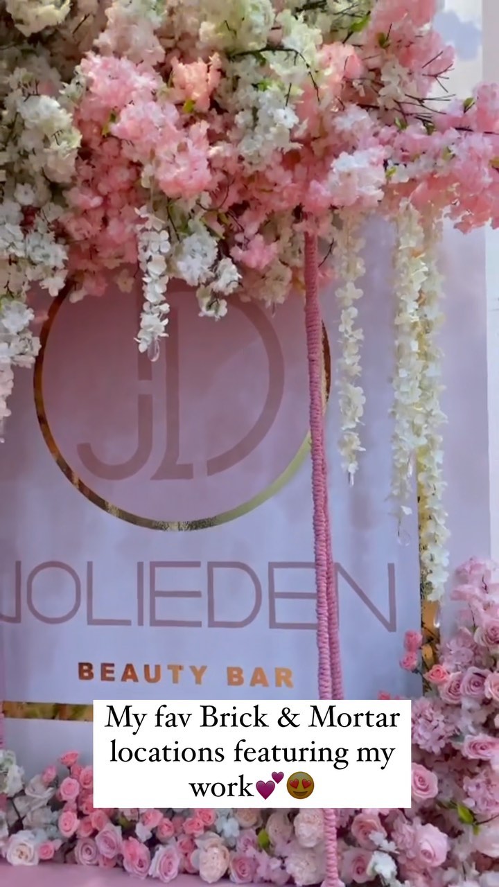 There’s nothing like seeing your work in large scale! It’s really one of my greatest feelings!
Locations :
1. @joliedensbeautybar in Harlem, NJ
2. @fantisimedspa in Georgia
3. @theseamossfactorynj in Hackensack NJ
4. @soleaesthetics_ in Georgia