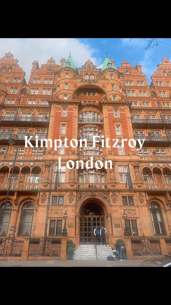 From the private dining experience with violinist and tarot card reader to the beautifully designed rooms, the Kimpton Fitzroy is my favorite place to stay in London. Centrally-located and extra welcoming staff - until we meet again …
#luxuryhotel #travelgram #instatravel #travelagent