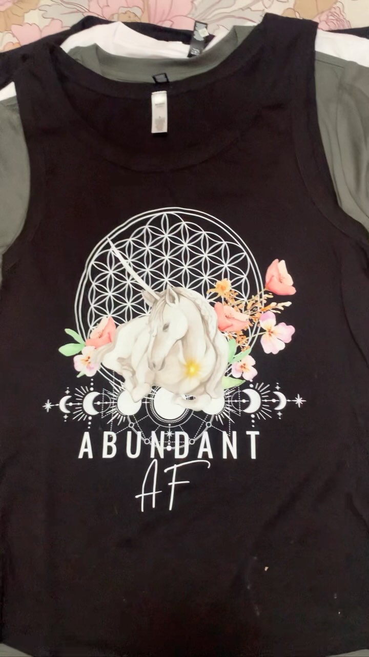 Unpacking my latest order, sending them off to my customers and feeling so fulfilled 🌈
If you told me this time last year this was what I would be creating, I wouldn’t have believe it or even thought it was possible. Feeling so blessed 🙏
If you wild like to get your hands on your very own, click the link in my bio or send me a DM 😍