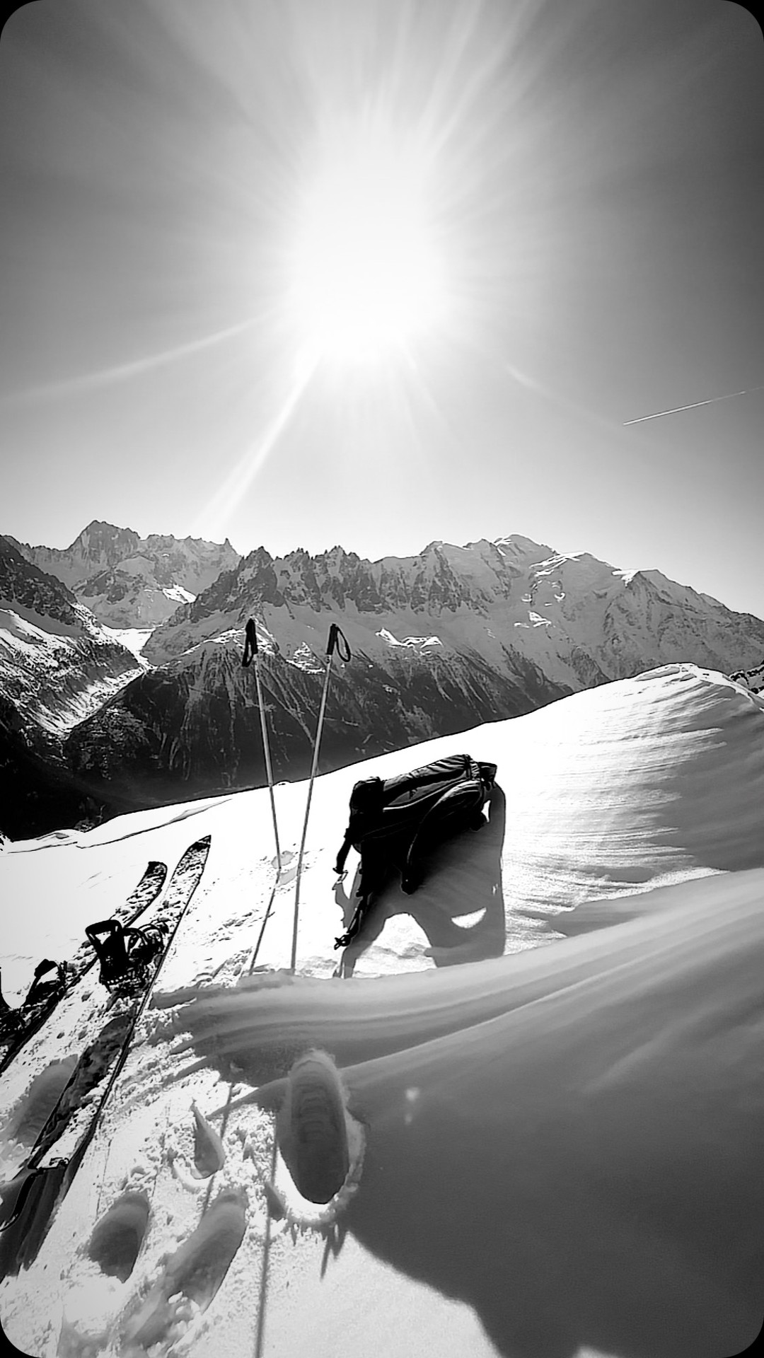 The Alps 74 Chamonix…
#snowboarding #snowboard #snow #board #alps #alpes #montblanc #merdeglace
@henaff_off @quiksilver.snow @fjordalp @vimanasnow