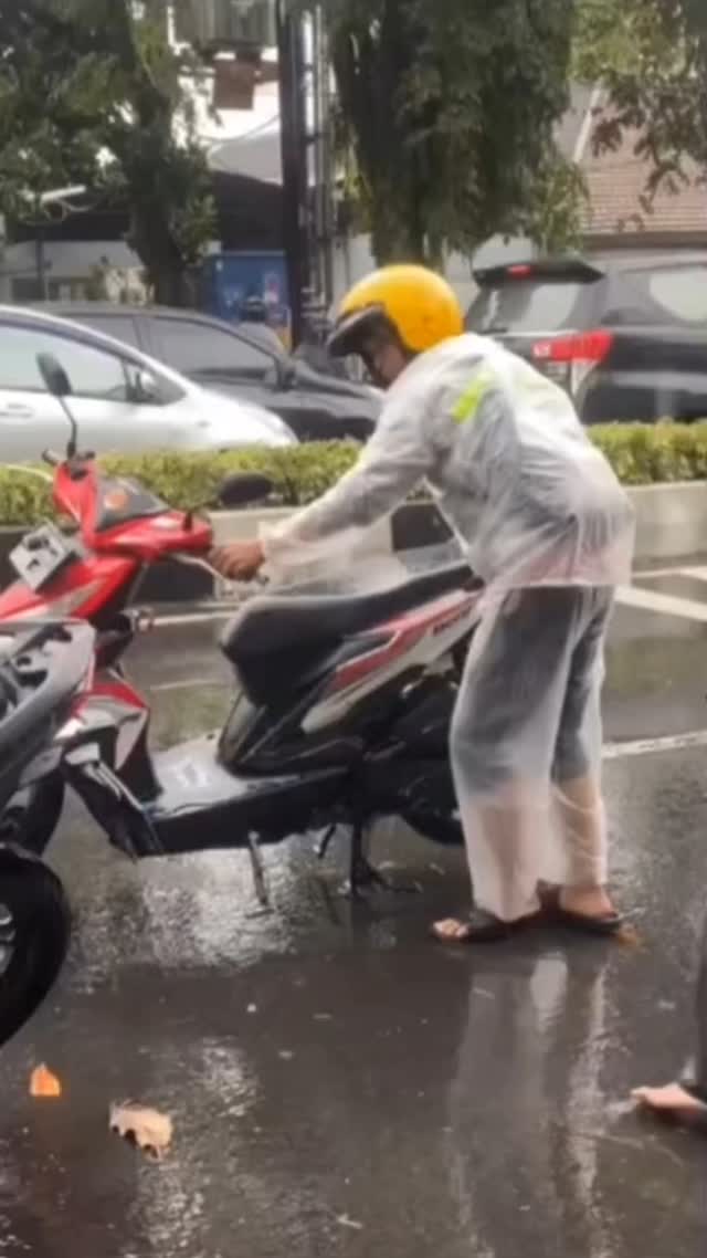 Kamu lakik mas🤭🤭
“ browse feed & follow @otomtalk for more “