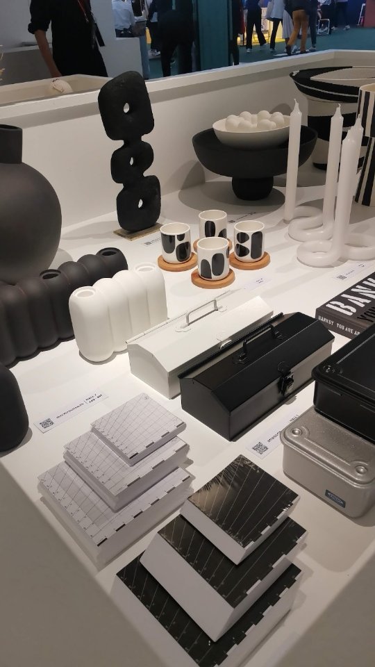 Un petit coucou par ici, ça faisait longtemps.
Une très bonne année 2024.
Que cette nouvelle année vous apporte réussite dans tous vos projets. 🤍
À bientôt !✨
#bordeaux #interiordesign #interior #architectedinterieur #architecturedesign #decoration #renovation #reel #2024