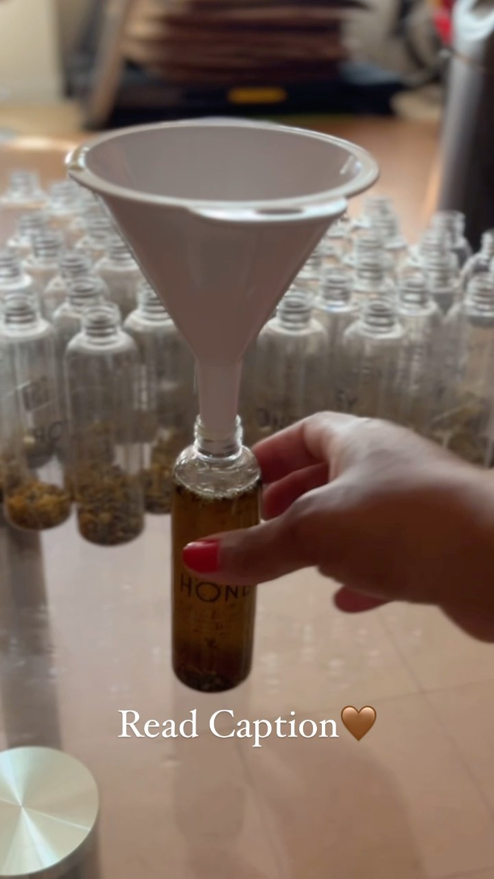 HONEY Hair and Skin Rejuvenating Oil is lightweight but so powerful. It’s made with 100% organic oils, essential oils, and infused with Fenugreek Seeds, Lavender Buds and other botanicals to increase its potency. It improves blood circulation on the scalp, stimulates hair follicles, can stop hair loss, reduce skin inflammation and softens skin.
NO artificial colors
NO artificial fragrances
NO nut ingredients
100% NATURAL AND ORGANIC
FOR Men, Women, Children, Babies
FOR Hair, Skin, Beards, Brows
Love04hairandskin.com