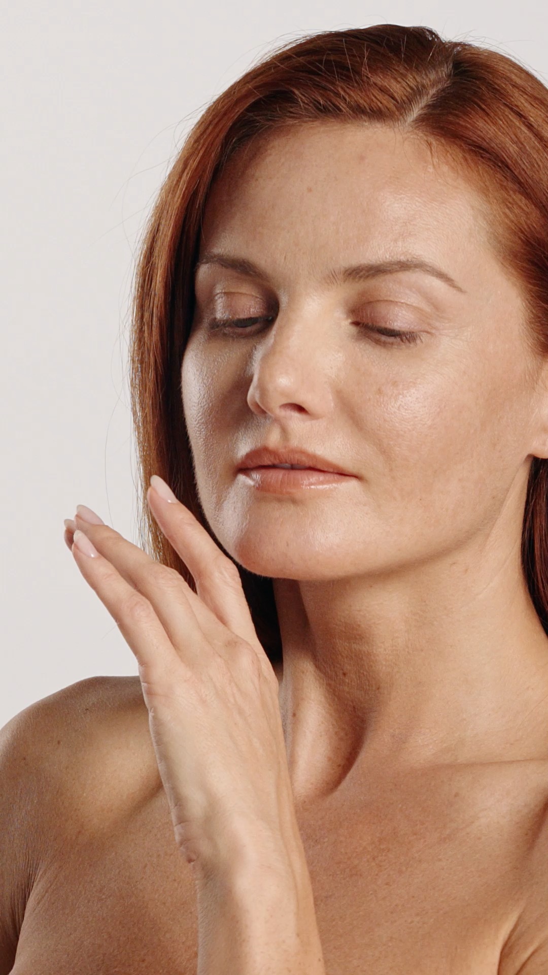 Now is the best time to be thinking about skin boosters ready for summer!
Profhilo® is an injectable skin bio-remodelling treatment that stimulates the production of collagen and elastin and helps to significantly improve tissue quality.
*Boosts Hydration
*Rejuvenates
*Lifts and firms
*Remodels collagen and elastin
Clients who undergo a Profhilo® treatment can expect to see increased firmness and improved elasticity of the skin in the treatment area. For best results two treatments 4 weeks apart are recommended, with the effects lasting up to 6 months.
.
.
.
.
Profhilo®, containing low & high molecular weight hyaluronic acid, is a Class III medical device for the treatment of the face and body for contours redefinition and laxity remodelling where skin laxity is a problem. Profhilo has risks and benefits. Do not use with treatments such a laser resurfacing or medium deep skin-peeling. Do not inject into inflamed areas or intravenously or intramuscularly. Possible side effects: pain and swelling at injection site. Accelagen Pty. Ltd. Whanganui. TAPS NAl2515