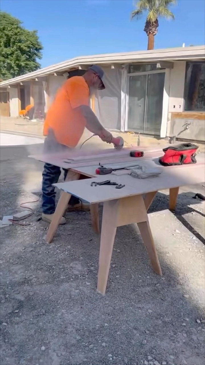 Embracing elegance and innovation with Fleetwood Windows & Doors. Every frame tells a story, and these windows and doors create a masterpiece of design and functionality that makes your home’s true beauty shine✨
.
.
.
.
.
#homedesign #homesweethome #modernhome #homebuilder #fleetwoodwindows #coachellavalley #construction #homerenovation