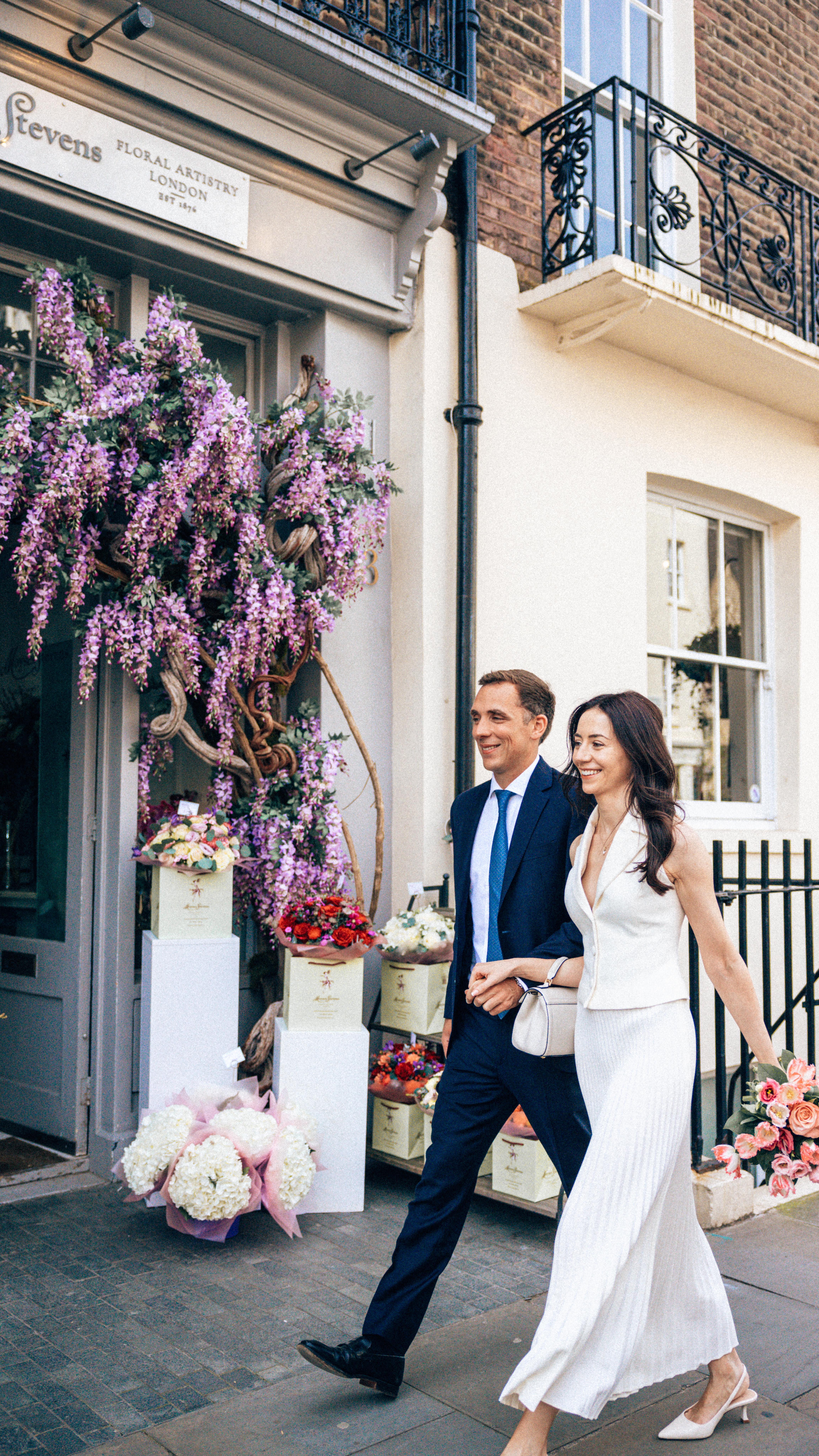 Did you hear anything wiser today?
Donโt forget about these precious little things that make our family life happier and easier ๐
And donโt forget how easy it is to book me for your wedding day through my web or simply DMing me
Your personal photographer in London