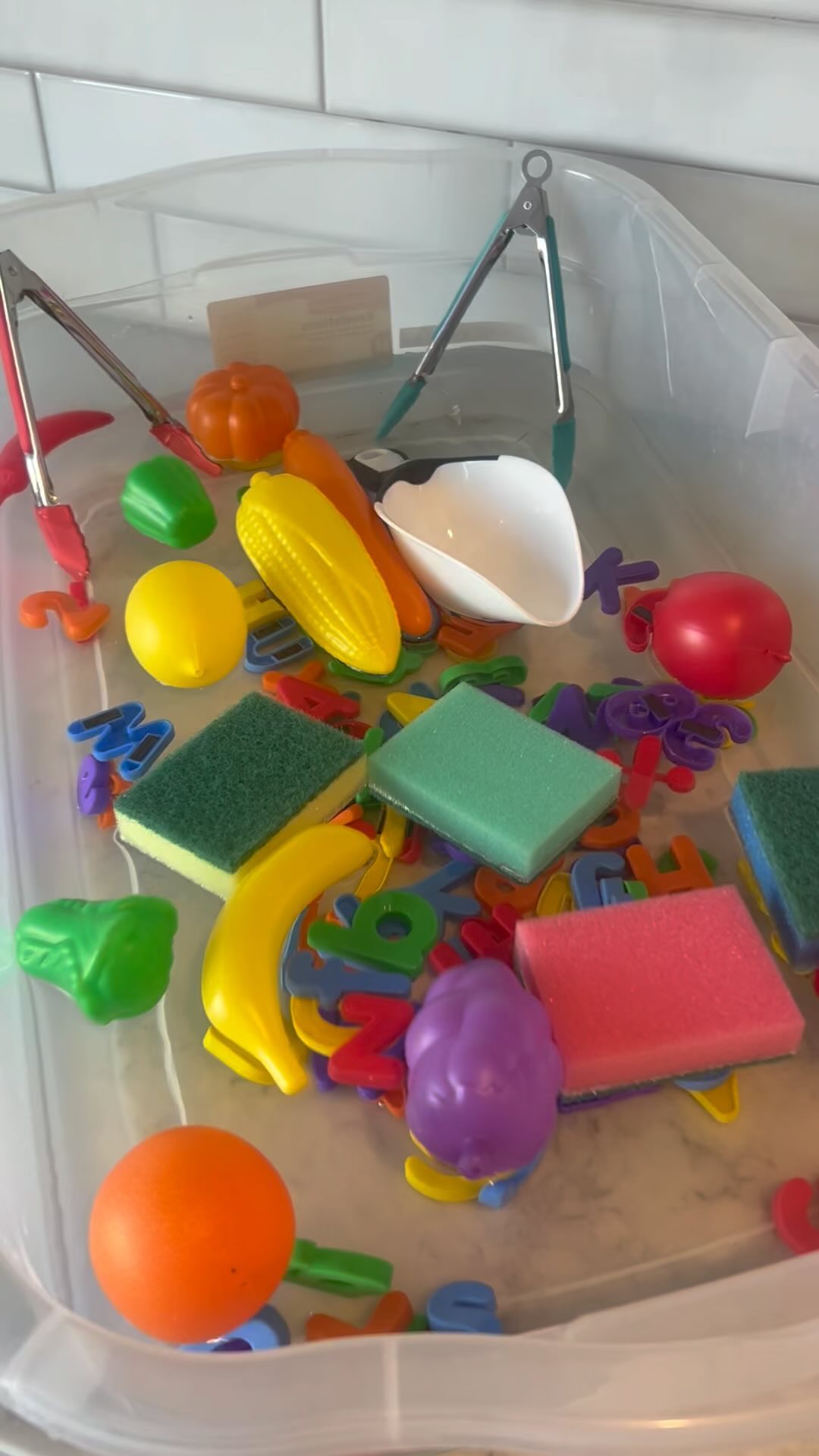 Wednesday 4/10 begins our new Spring Hours from 9-10:30am. Come play on our 2500sq ft outdoor soft play space, explore the beautiful fully enclosed grounds and meet our 3 donkeys! We have a lot of fruits, vegetables and flowers for you to show your children and have great conversations about how to grow food and maintain healthy plant life!
This week we have several table top water filled sensory activities.
We have 6 remaining spots left. Click the link in the bio and go to upcoming events page, register under Tot Time, or DM for a direct link!