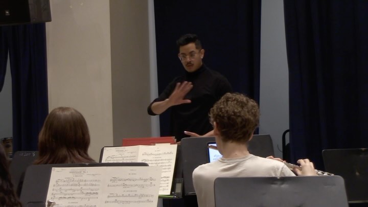 Tomorrow, April 11th at 7:30pm EST in Griswold Hall, I’ll be making my conducting debut at Peabody Conservatory. Ahead of tomorrow’s concert, I wanted to share with you all two clips from our rehearsals. I’ll be conducting Persichetti’s Serenade No. 1 for Ten Wind Instruments, and the remainder of the concert will also be featuring works by McAlister, Jacob, and Mozart!
The players here have been absolutely inspiring each time we meet, and I’m so honored to call them my colleagues and friends. It’s been an incredibly life-changing year, and I cannot wait to share music with you all tomorrow!
If you can’t be there tomorrow in person, I’ll share a livestream link below.
Hope to see many of you there in-person or online! 🎶💖💫🎺
https://video.ibm.com/channel/Griswold-Hall?fbclid=IwAR07nc8SWIYlPfhffdoqmpJeNBESYf4dtjI_m3OuhdMr3IzKucHgnWqOG7c_aem_AUOBli7Wo9x-EPgRU5GryU6KzDnLuFQsk4wKPyG61eIbHmu8p8wpFv7qqPMVwDHam1g
#conductor #conducting #musicworld #musicdaily #musiceducation #musician #musicschool #orchestra #conductorlife #orchestraconductor #stringorchestra #symphonyorchestra #windensemble #concertband #windband #musicmajor #brassplayer #woodwinds #percussion #banddirector #classicalmusic