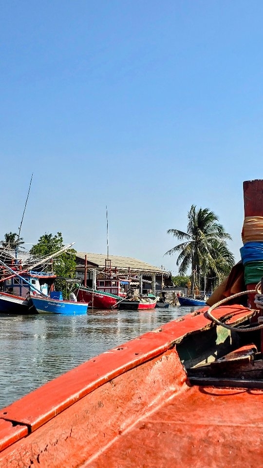 Exploring the Mangroves of Khao Daeng Canal at Khao Sam Roi Yot National Park
Hidden within Khao Sam Roi Yot National Park, the Khao Daeng Canal boat trip felt like stepping into a slower, quieter world. We hopped into a classic long-tail boat for an hour-long ride that took us winding through peaceful mangrove forests and into a small fishing village.
The mangroves stretched out in every direction, their twisted roots creating a web above the calm waters. The air smelled fresh, mixed with the faint scent of the sea. Birds called out from the trees, and every now and then, we spotted small creatures darting along the banks. It was like the world paused for a moment to let us soak it all in.
As we came out of the forest, the view opened up to a fishing village. Wooden houses balanced on stilts lined the canal, and brightly painted fishing boats floated nearby, waiting for their next trip out to sea. The people worked on their fish nets as the morning sunlight bouncing off the water.
This simple ride was a reminder of how closely people here live with nature. It’s a place where life moves at its own pace, and you can’t help but feel a little more connected to the world around you.
#KhaoDaengCanal #ThailandTravel #MangroveEscape #FishingVillageVibes #TravelStories #thailand #KhaosamRoiYot #nationalpark #longtailboat