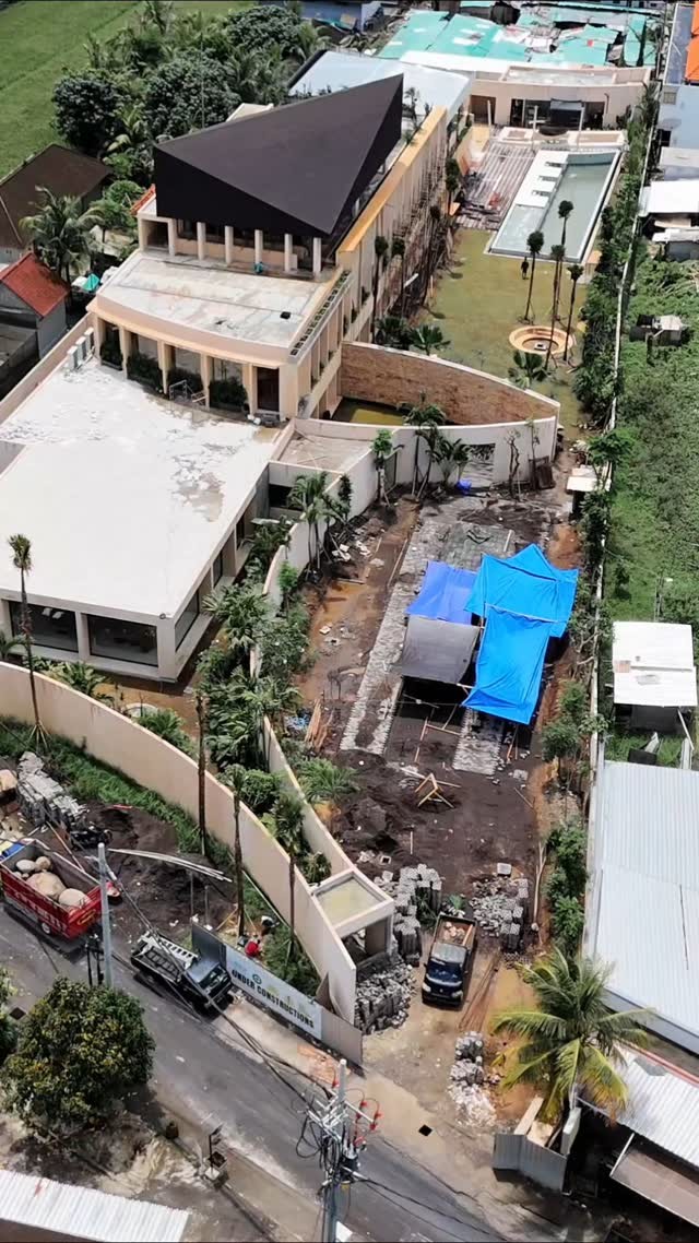 Omni Wellness in Cemagi at the final stages of completion and handover. Great to see this amazing project coming to life
#baliwellness #pbmbali #buildingdreamvillasinbali #balidreamvillas #constructioninbali #baliquantitysurveying #baliconstruction #buildinginindonesia #buildconsultancyinindonesia #balivilladesign #livinginbali #projectmanagementindonesia #baliprojectmanagement #resortsandvillasinbali
#quantitysurveyingbali